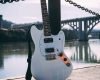 Gambar Gitar Listrik Fender